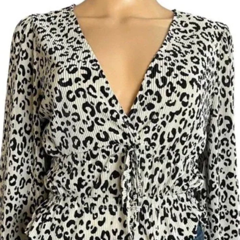 Zara Women's Long Sleeve Leopard Print Blouse